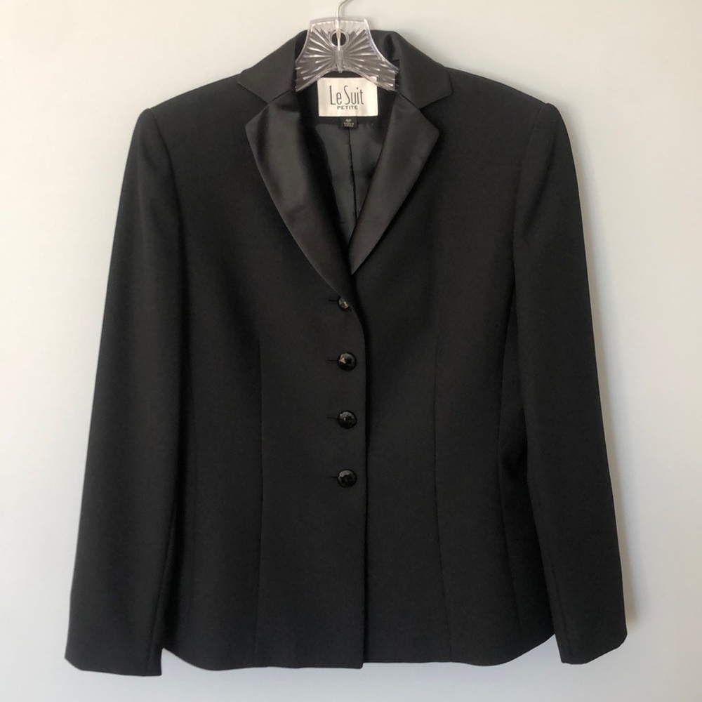 Le Suit Pantsuit Jacket in Black
